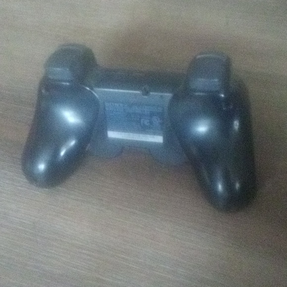 PS3 controller - Picture 2 of 2
